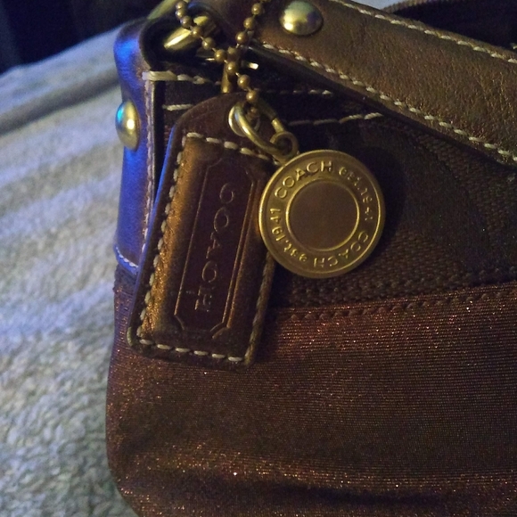 Authentic Coach Signature Stripe Hobo F0726-11096 - Picture 2 of 4